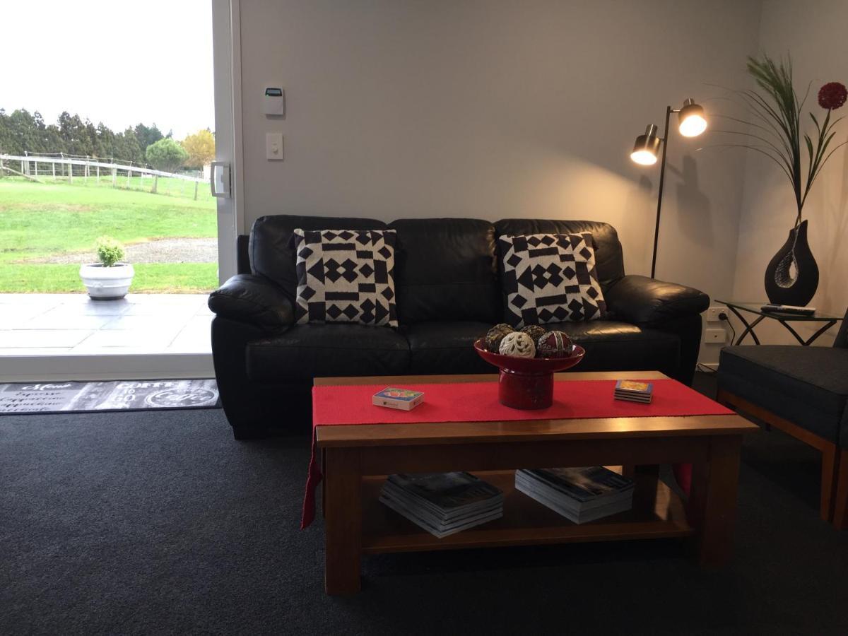 Veld View Bed And Breakfast Tuakau Extérieur photo